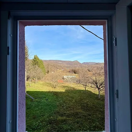 Seoska Kuca Sa Bazenom Markovici